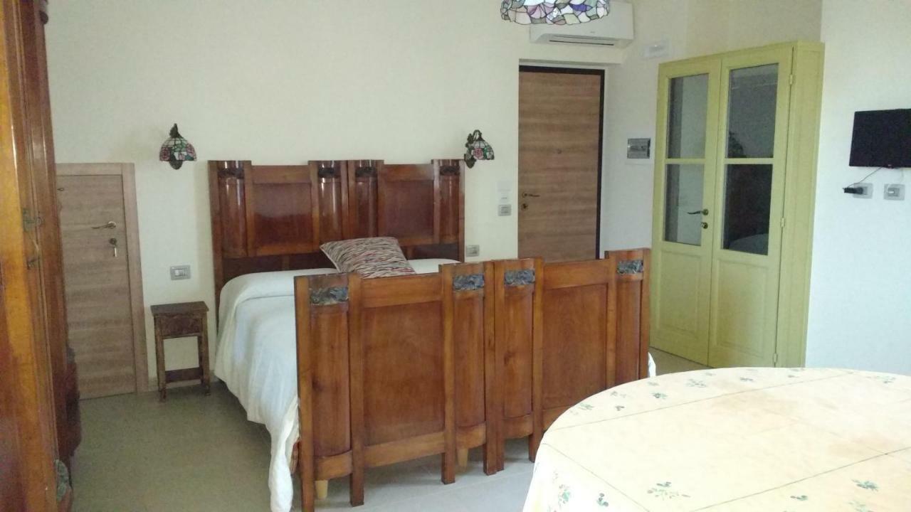 Agriturismo Cascina Poscallone Abbiategrasso Dış mekan fotoğraf