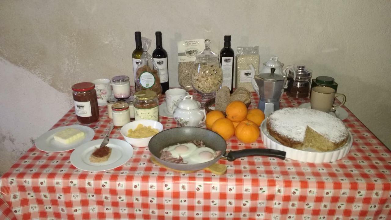 Agriturismo Cascina Poscallone Abbiategrasso Dış mekan fotoğraf